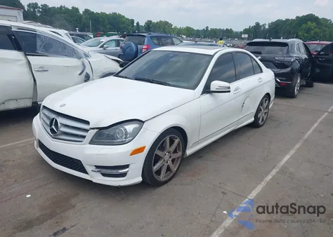 2013 Mercedes-Benz C 350 Sport from USA, damaged, VIN WDDGF5HB3DA751342